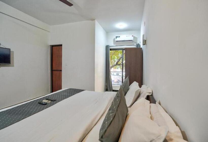 スタンダード４人部屋, Ocean Wave   Calangute