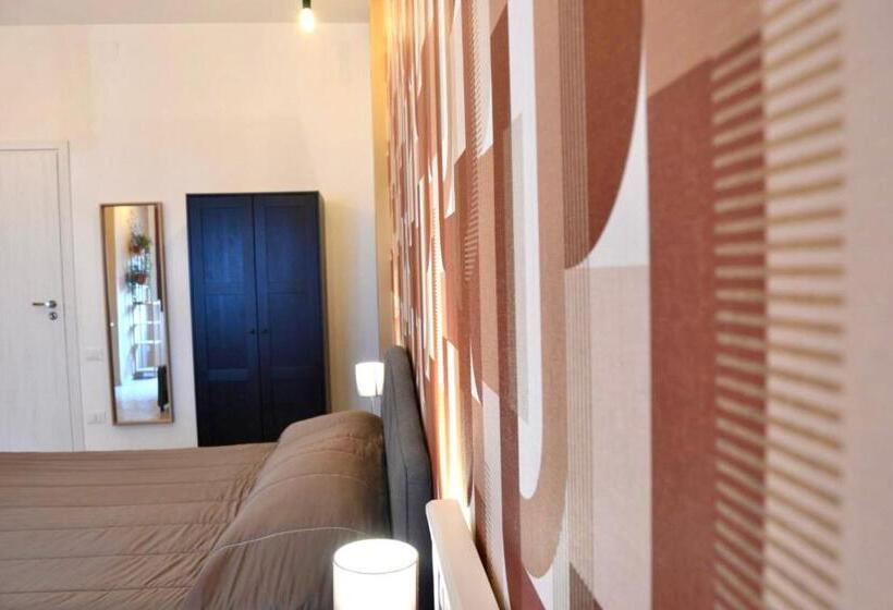 اتاق استاندارد سه نفره, B&b Salerno Relais