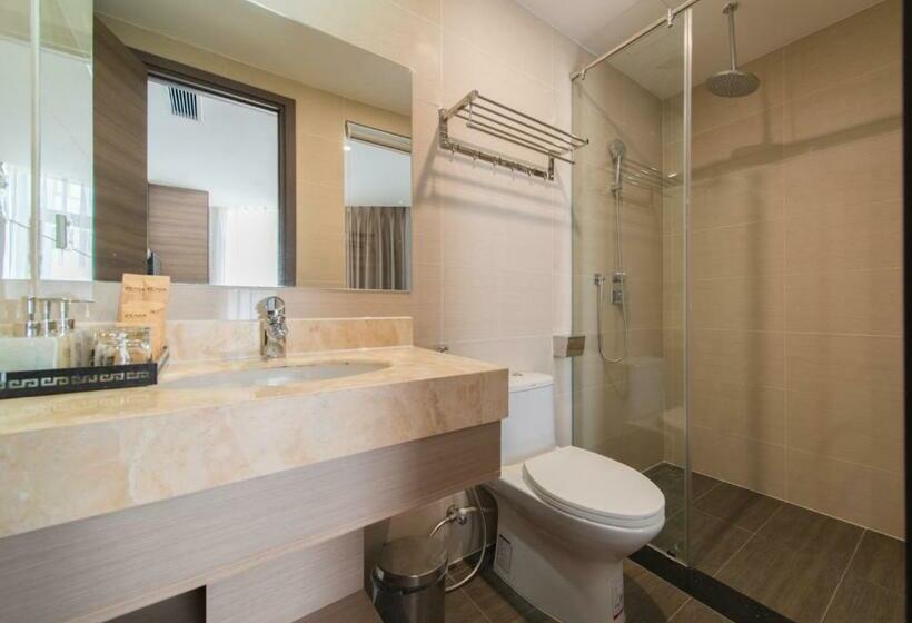اتاق لوکس با چشم‌انداز شهر, Zenia Boutique Hotel Nha Trang