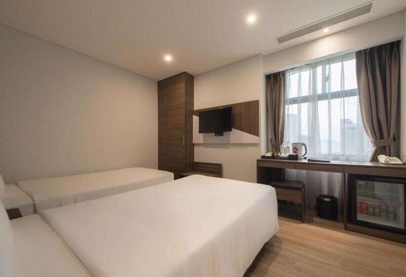 اتاق سوپریور با چشمانداز شهر, Zenia Boutique Hotel Nha Trang