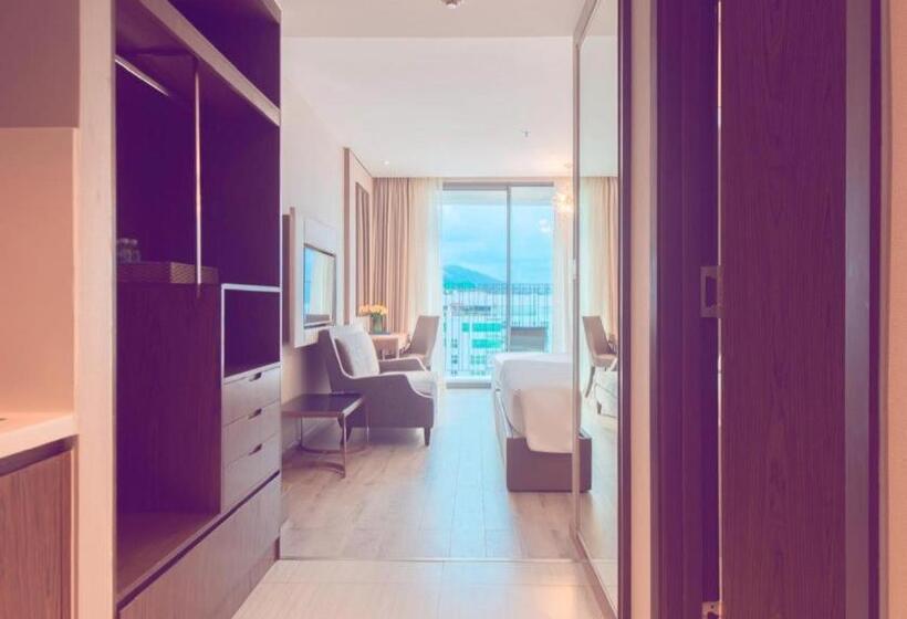 سوییت خانوادگی, Moonlight Bay Panorama Condotel Ocean View