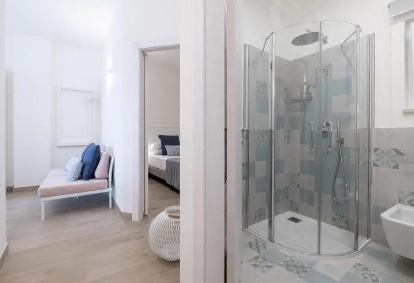 オーシャンビューのデラックストリプルルーム, Vie Del Porto