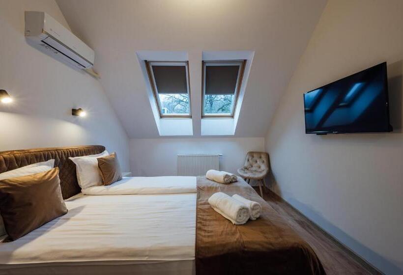 חדר דלוקס, Vila Noblesse