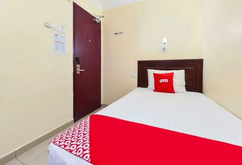 اتاق لوکس یک تخته, Oyo 90562 J Hostels Pj