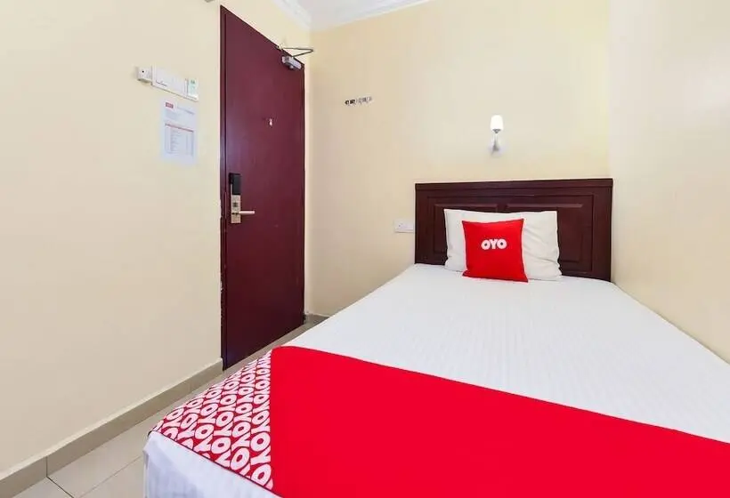 اتاق لوکس یک تخته, Oyo 90562 J Hostels Pj