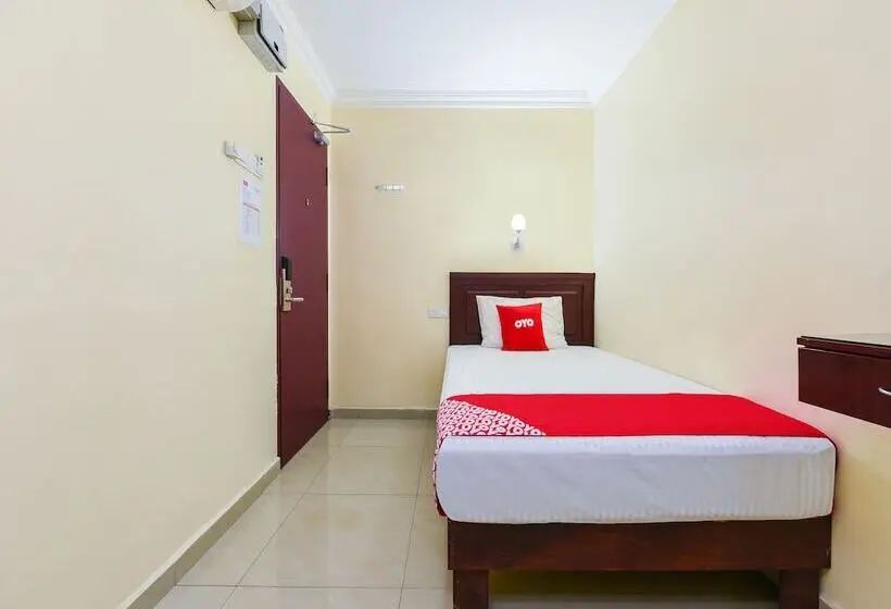 اتاق لوکس یک تخته, Oyo 90562 J Hostels Pj
