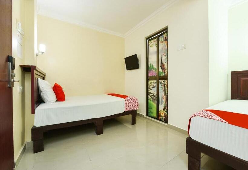 Номер Deluxe, Oyo 90562 J Hostels Pj