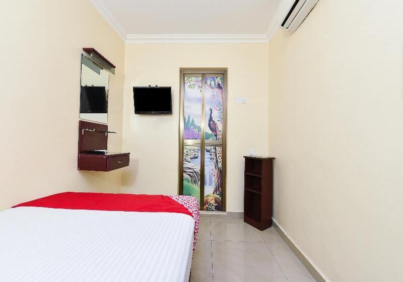 Номер Deluxe Одноместный, Oyo 90562 J Hostels Pj