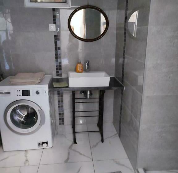 标准间, Castellum Apartman