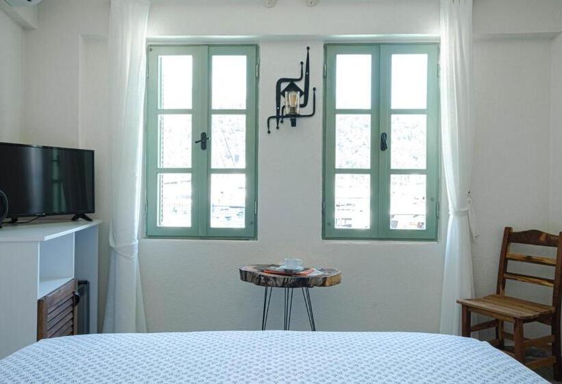 חדר סטנדרט נוף לים, Rain Rooms And Food