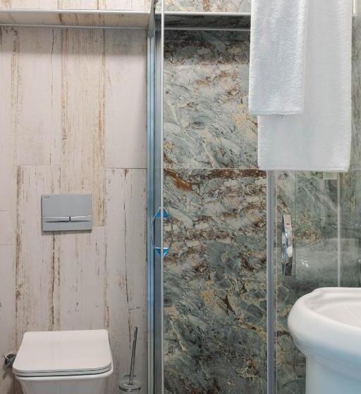 חדר סטנדרט נוף לים, Rain Rooms And Food