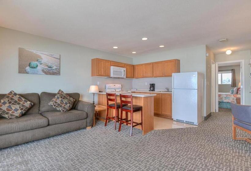 سوئیت با بالکن, D Sands Rentals