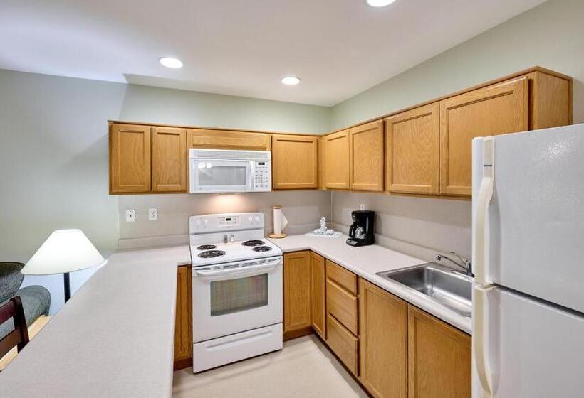 سوئیت با تخت بزرگ, D Sands Rentals