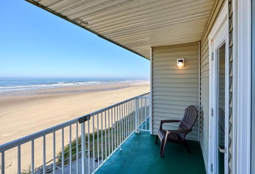 سوئیت با تخت بزرگ, D Sands Rentals