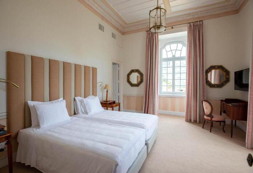 اتاق لوکس با چشم‌انداز دریا, Estoril Vintage