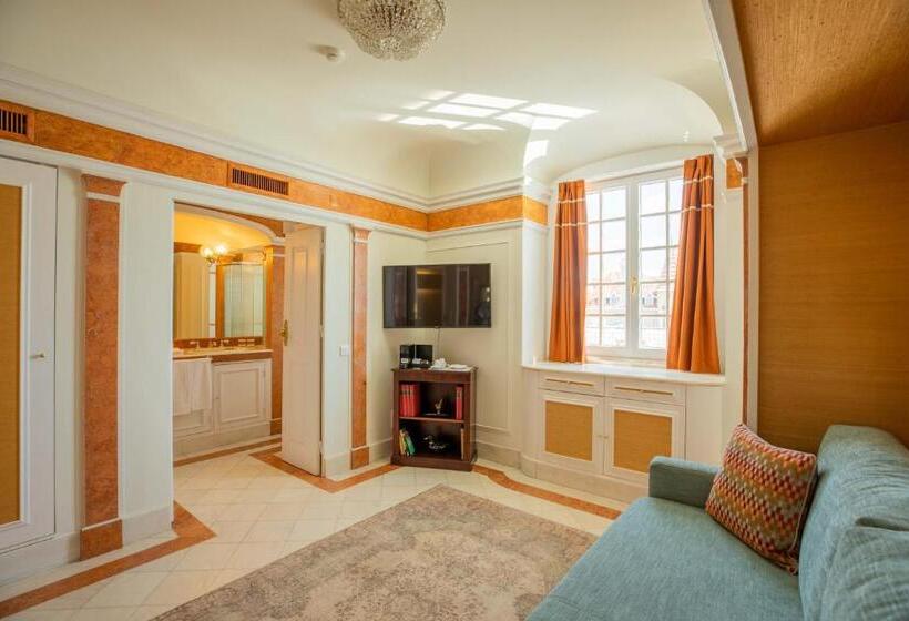 سوییت سوپریور با چشم‌انداز دریا, Estoril Vintage