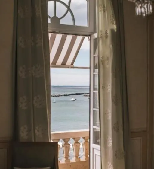オーシャンビュースーペリアースイート, Estoril Vintage