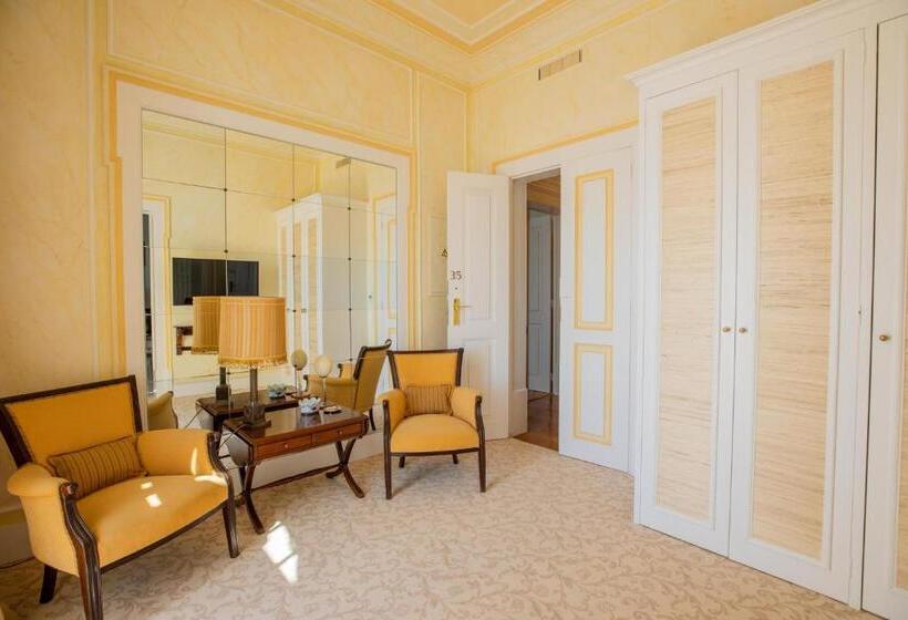 سوئیت مستر با چشم‌انداز دریا, Estoril Vintage