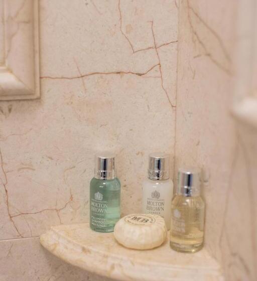 سوییت سوپریور با چشم‌انداز دریا, Estoril Vintage