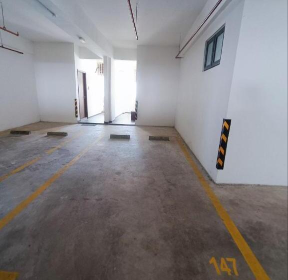 إستديو قياسى مزود بشرفة, Kuantan Imperium Seaview Cityview By Avenzee