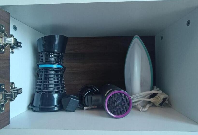 إستديو قياسى مزود بشرفة, Kuantan Imperium Seaview Cityview By Avenzee