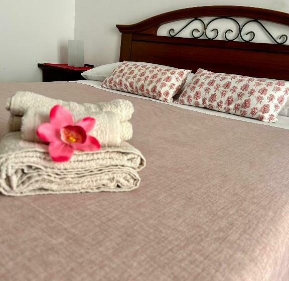 标准间带阳台, Ohana B&b