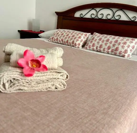 اتاق استاندارد با بالکن, Ohana B&b