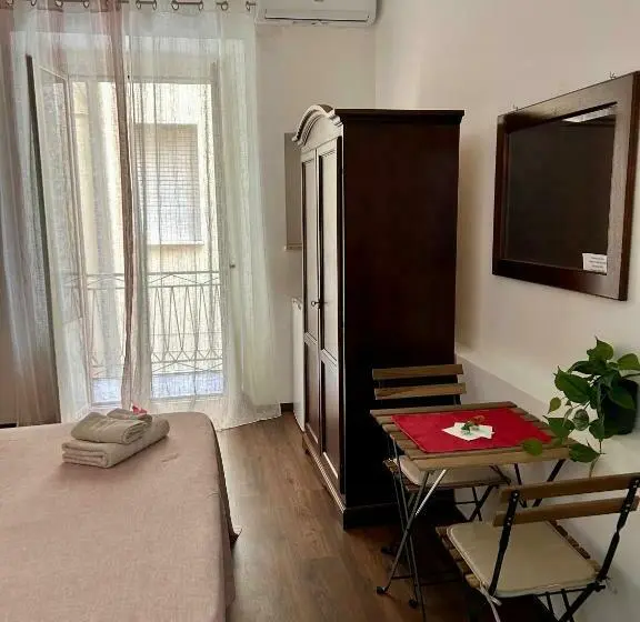اتاق استاندارد با بالکن, Ohana B&b