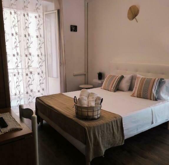 标准间带阳台, Ohana B&b