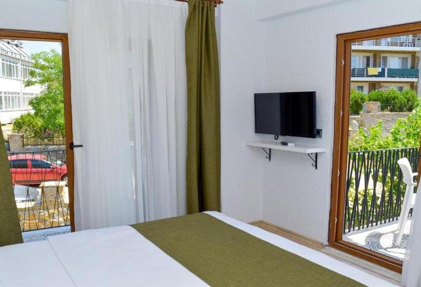 חדר דלוקס עם מרפסת, Gökçeada Deep Breath