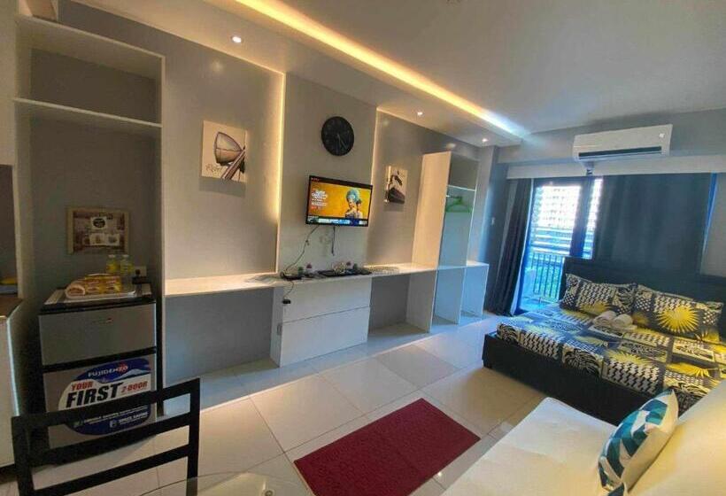 استودیو استاندارد با بالکن, Sea Residences By Sher