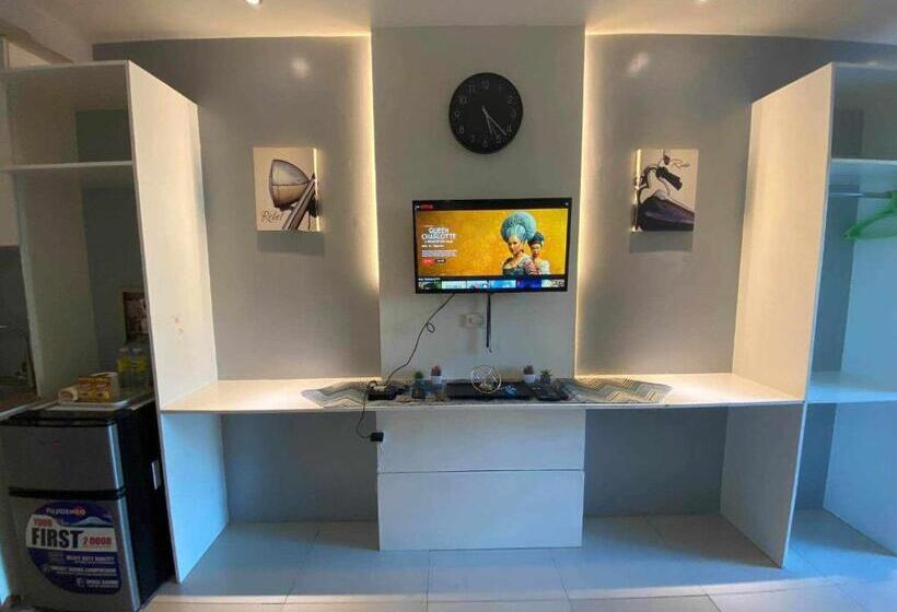 استودیو استاندارد با بالکن, Sea Residences By Sher