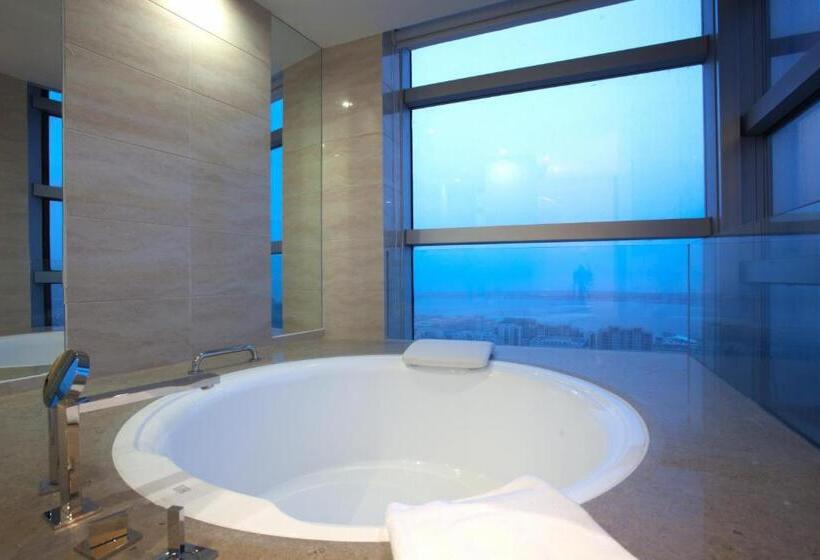 Люкс Повышенной Комфортности, New Century Hotel Qingdao