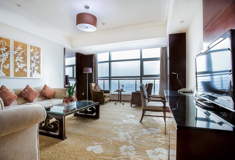 Люкс Повышенной Комфортности, New Century Hotel Qingdao