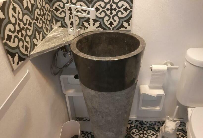 豪华工作室, Art Villa Claudia