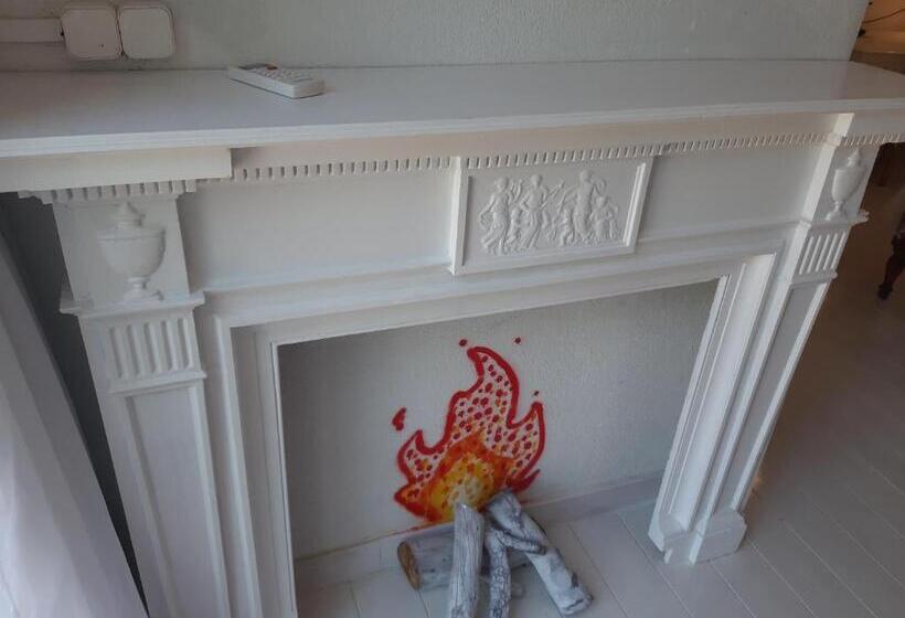 豪华工作室, Art Villa Claudia