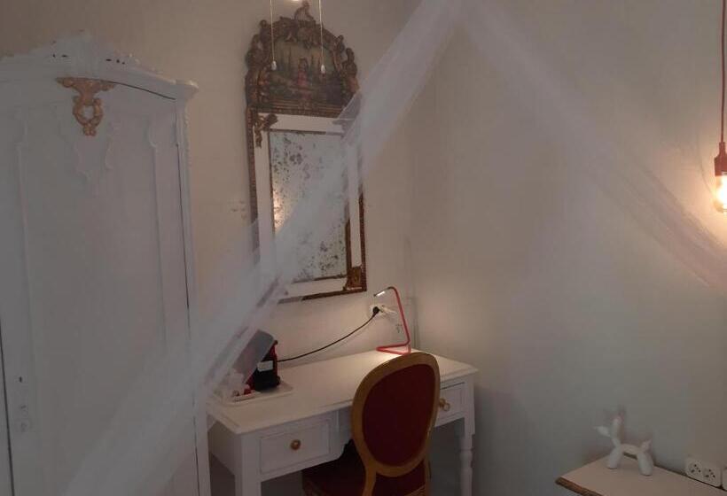 豪华工作室, Art Villa Claudia