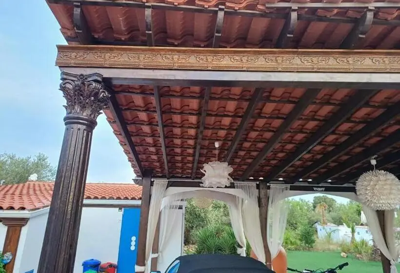 ２ベッドルームハウス, Art Villa Claudia