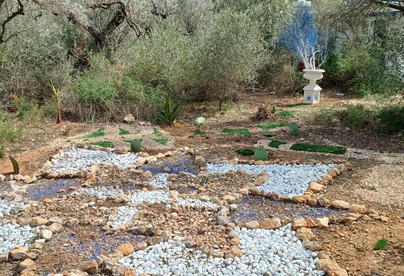 1间卧室的房子, Art Villa Claudia