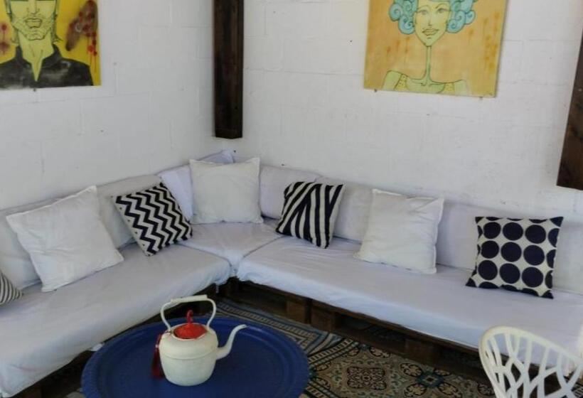 豪华工作室, Art Villa Claudia