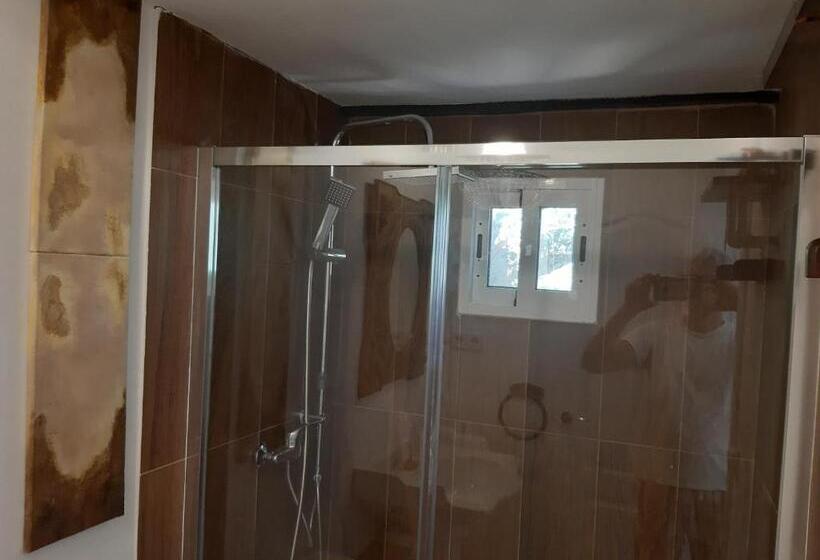 豪华工作室, Art Villa Claudia