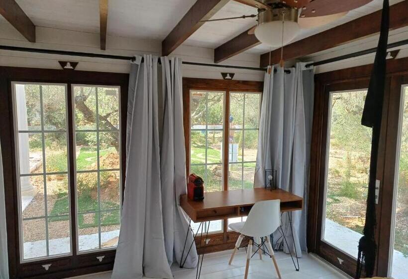 1间卧室的房子, Art Villa Claudia