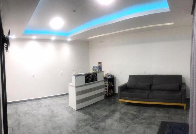 اتاق خانوادگی, Pousada Vip Armação