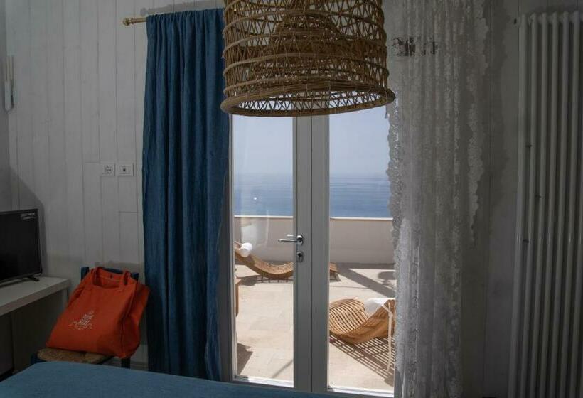 带大床的标准间, Dame Del Mare