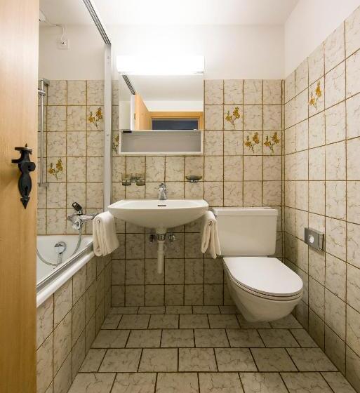 Номер Deluxe, Chasa Chalavaina