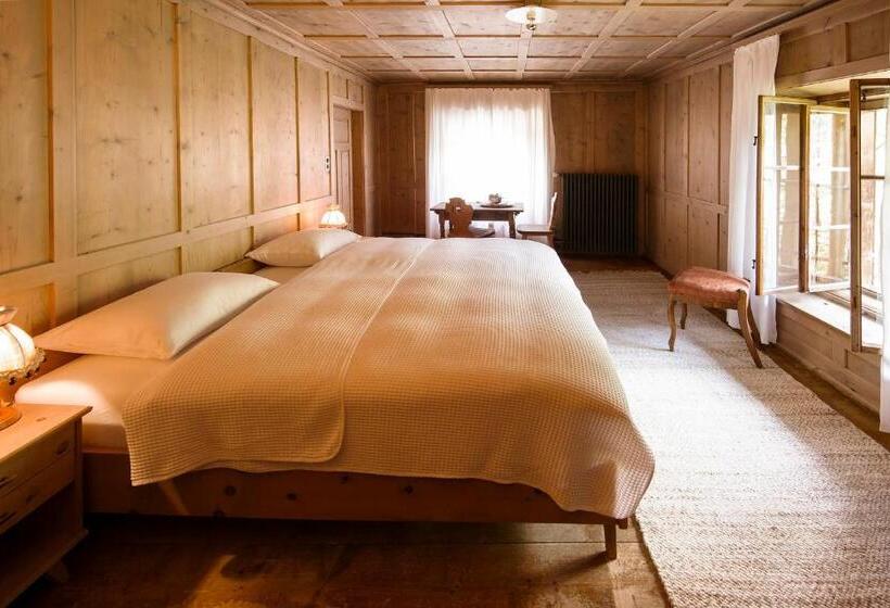 Family Suite, Chasa Chalavaina