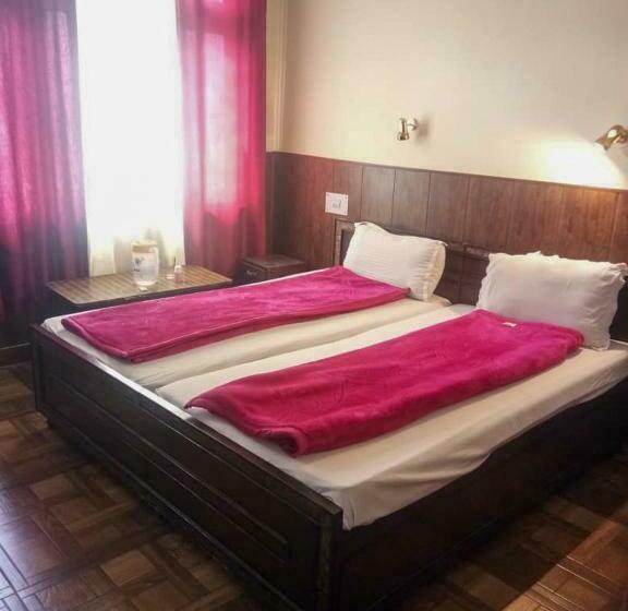 غرفة ديلوكس, Gyespa