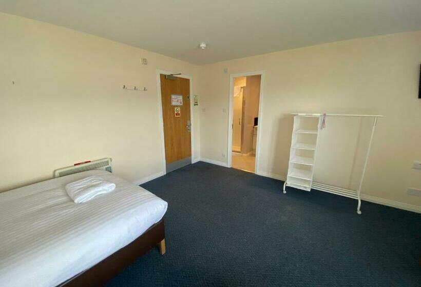 스탠다드 트리플 룸, Waterfront Lodge Accommodation Only