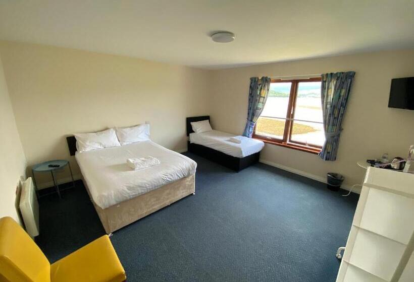 스탠다드 트리플 룸, Waterfront Lodge Accommodation Only