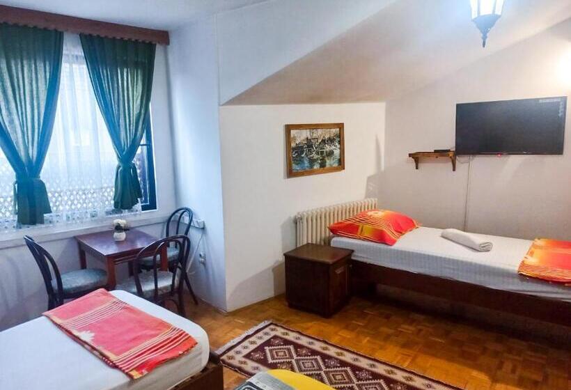 اتاق استاندارد چهار تخته, Boutique Villa 84